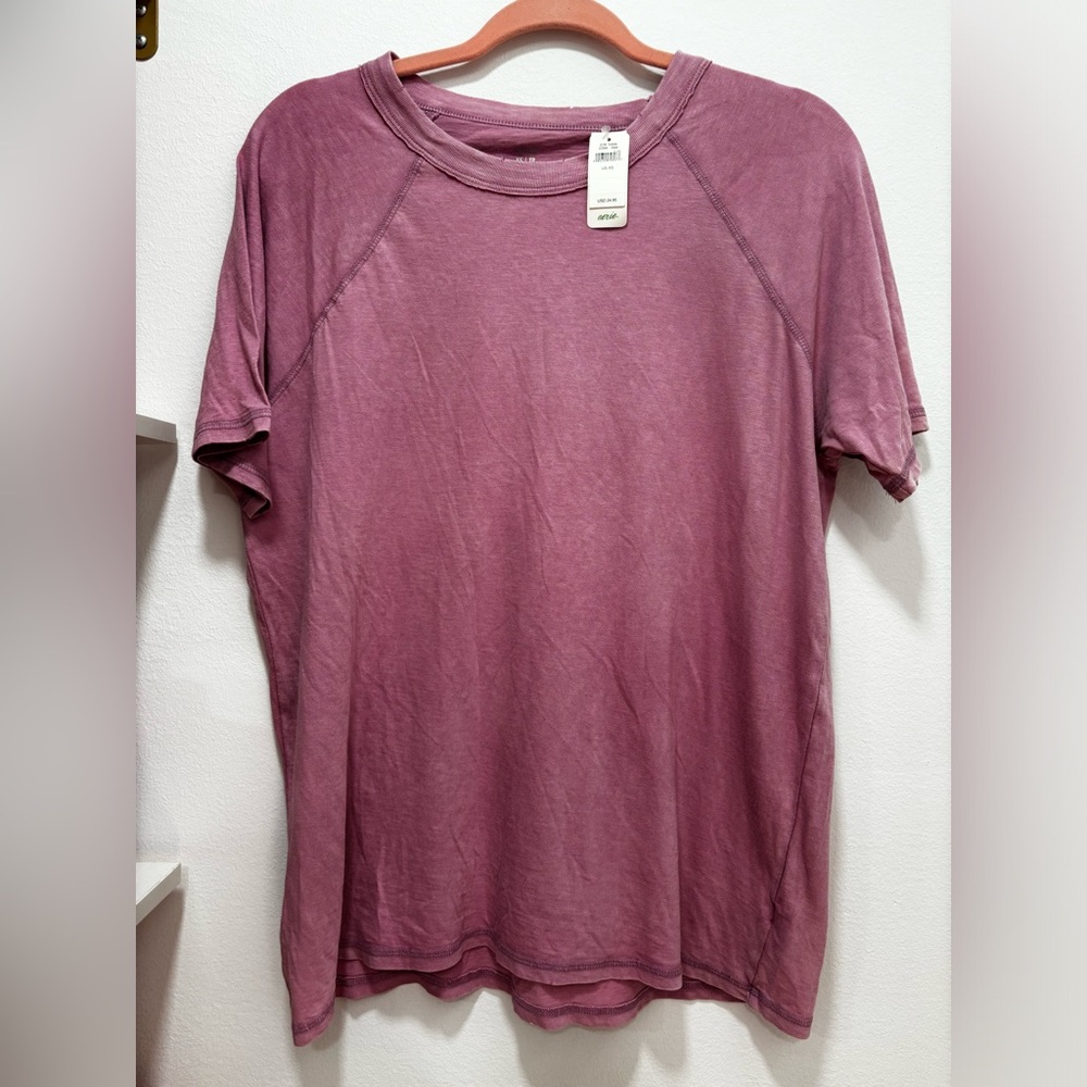 Cute plain Aerie Tshirt